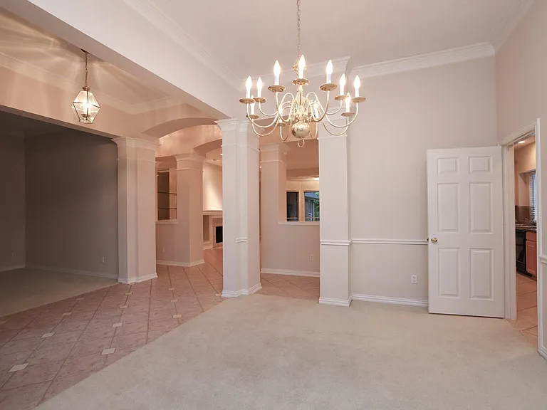 17222 Leeside Dr — Photo 6