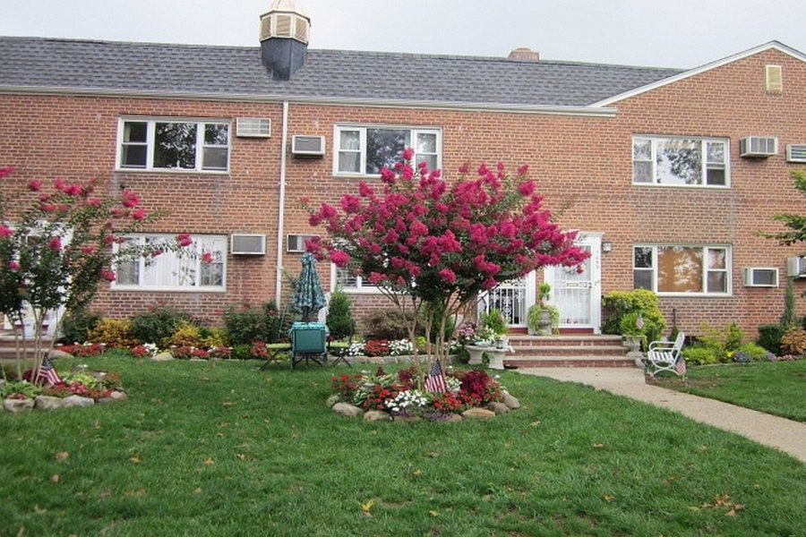 1st image of 1511 Independence Ave #2B