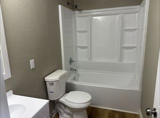 1330 N Huron St, Toledo, OH 43604