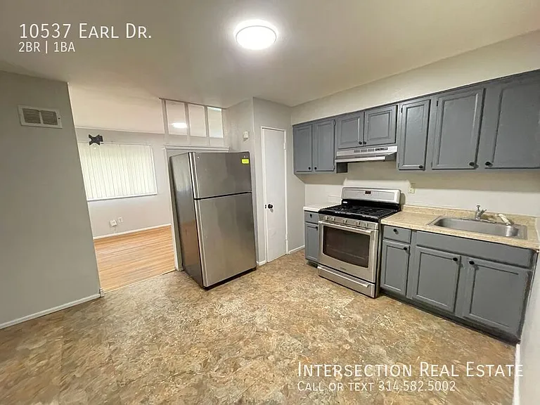 10537 Earl Dr — Photo 6