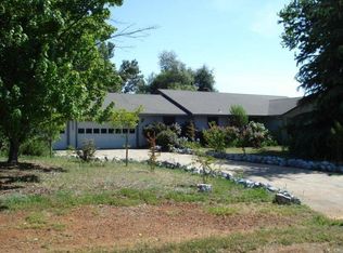 20205 Lago St, Redding, CA 96003