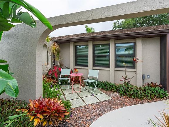 3rd image of 2360 Bal Harbour Dr