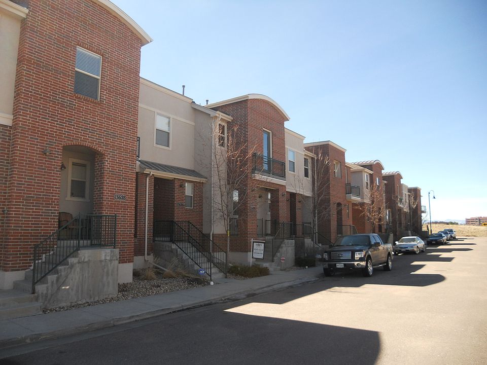1st image of 13624 E Weaver Pl