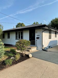 2537 E Tiffin Ave, Des Moines, IA, 50317