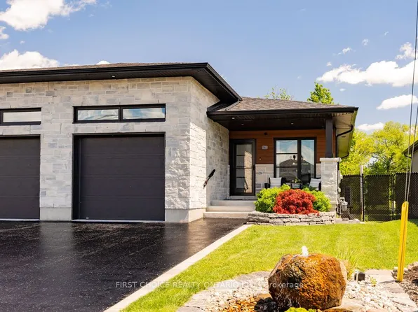 17B Ethier Blvd, North Glengarry, ON K0C 1A0