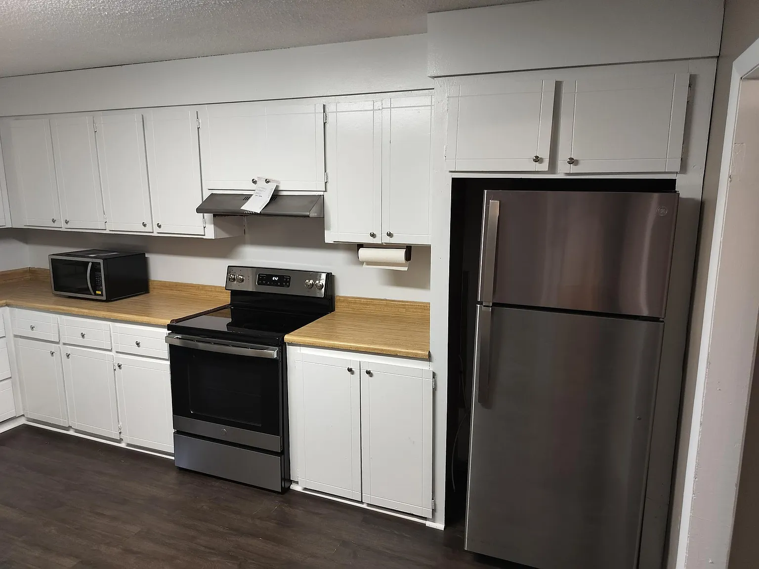 2 bed, 1080 sqft, $1,225 — Photo 4