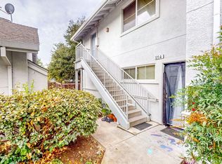 321-327 S East St #323-D, Santa Rosa, CA 95404