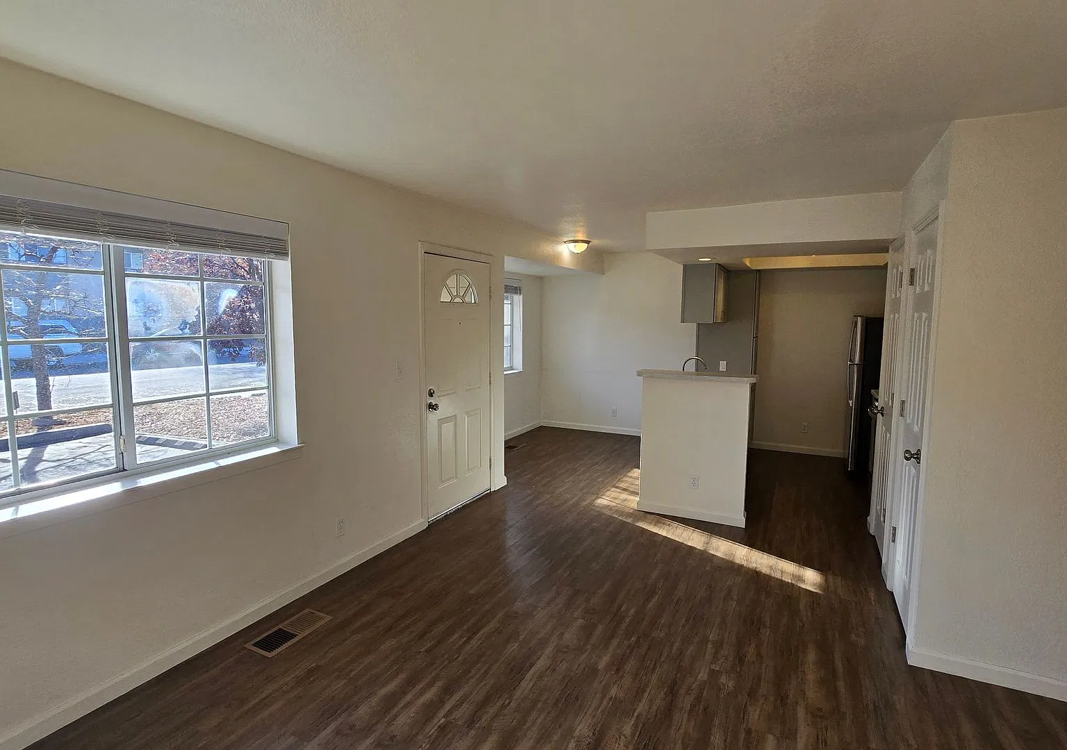 239 Cheney Street — Photo 4