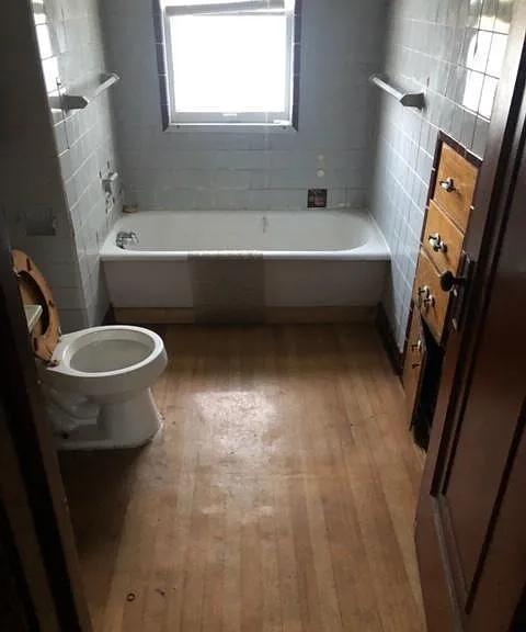 1095 E Wood St — Photo 7
