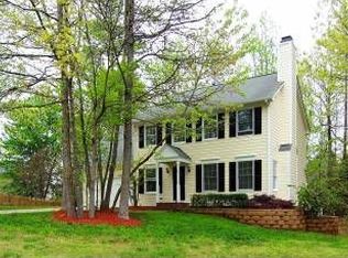 1005 Inglenook Pl, Apex, NC 27502