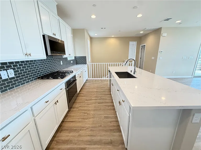 1741 N Desert Foothills Dr — Photo 8