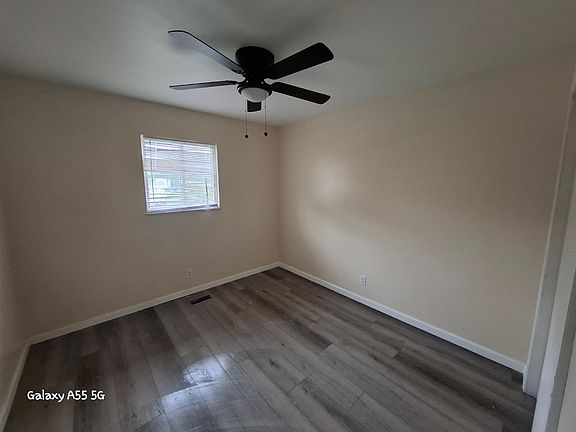 4th image of 2437 N Bolton Ave #2437