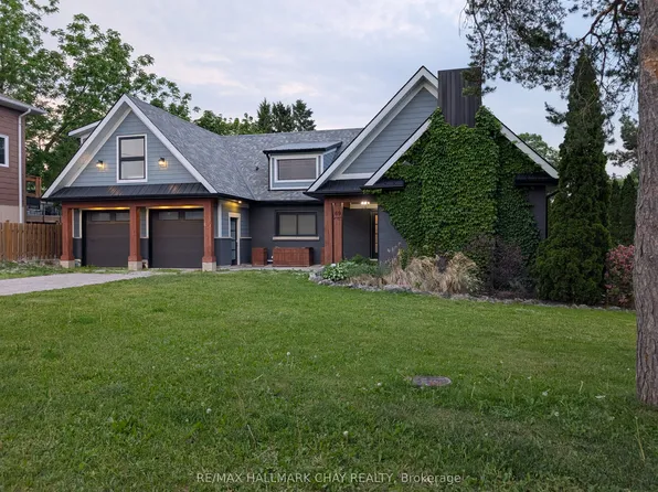 69 Rodney St, Barrie, ON L4M 4B8