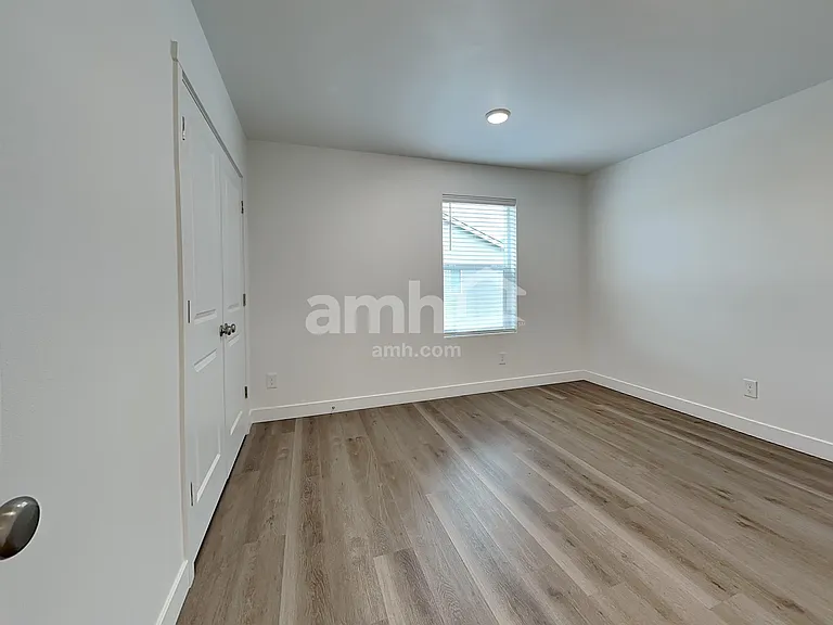 8002 Katriel Ct SW — Photo 26