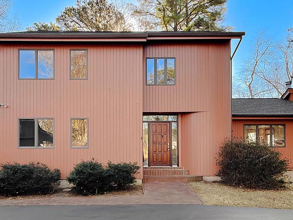 5th image of 22164 Miller Ct