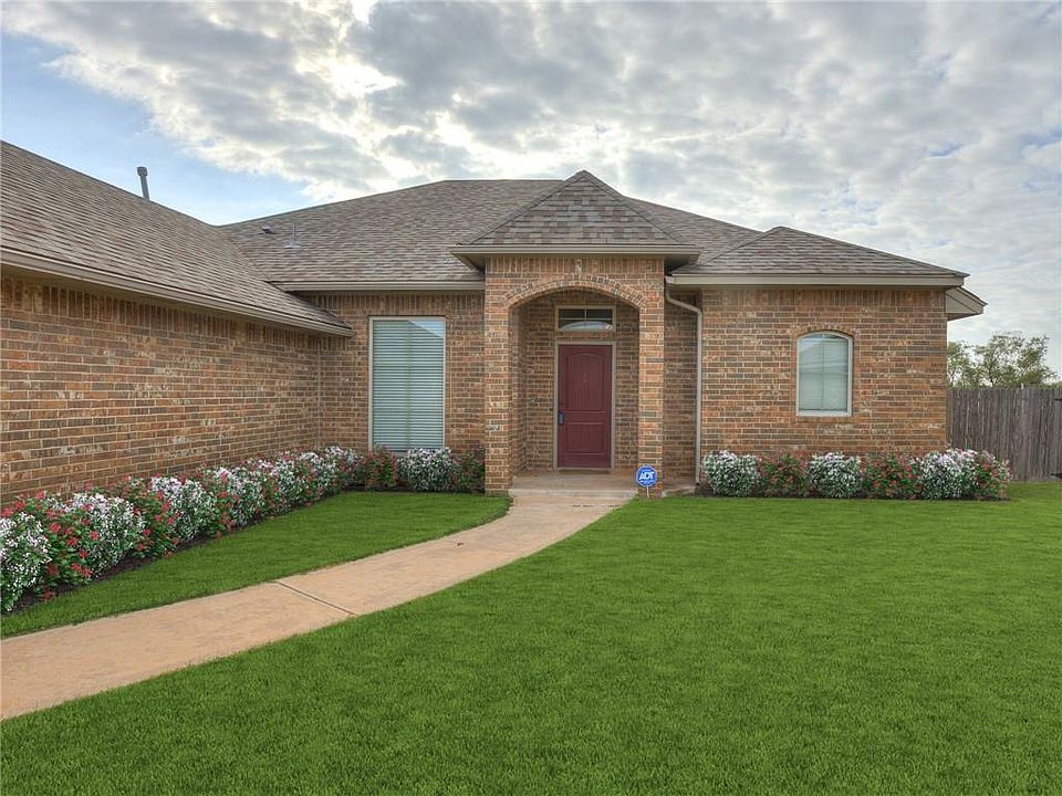 1st image of 9717 Crooked Creek Ln