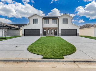 5409 N Briskbay Ct, Maize, KS 67101