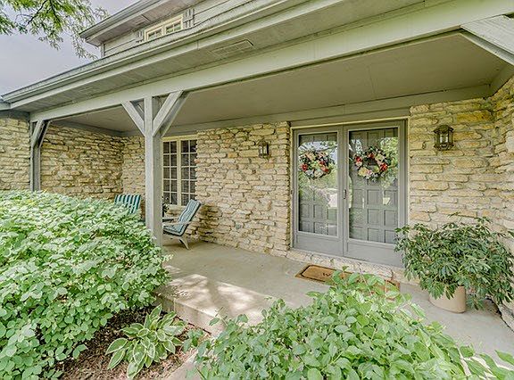 3rd image of 42W838 Jens Jensen Ln