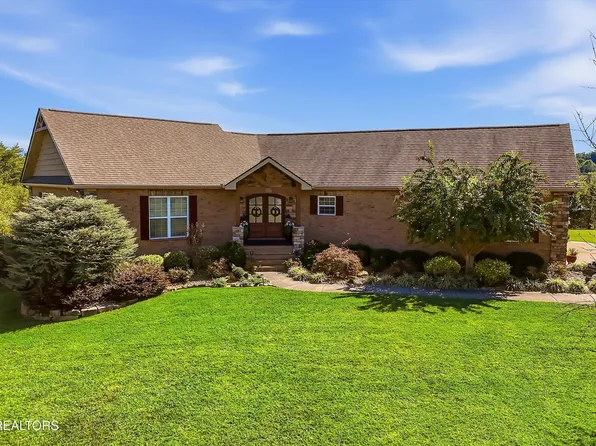 5554 Ashbrook Ln, Maryville, TN 37801
