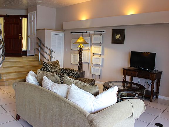 4th image of 413 Carden Beach