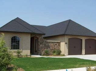 2937 N West 11th Ave, Meridian, ID 83646