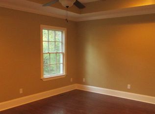 1802 N Hilltop Dr, Albany, GA 31707