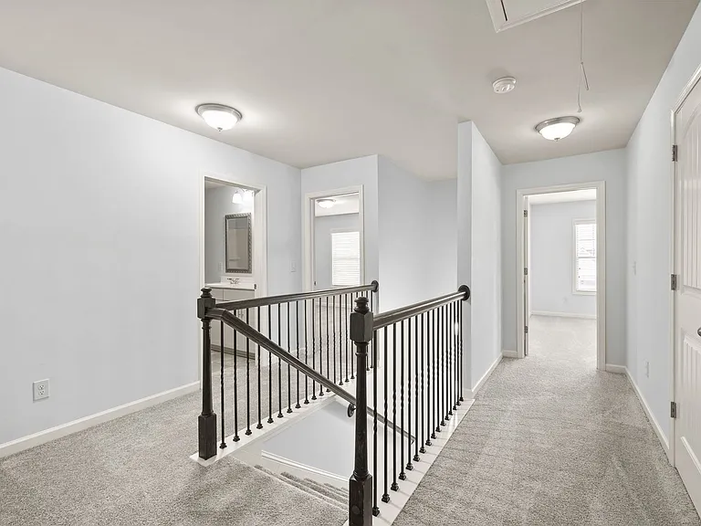 3845 Alden Pl — Photo 7