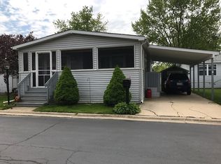 871 Carmella Ln, Elgin, IL 60120