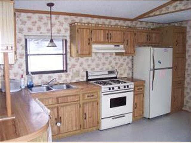 2nd image of LOT 402 1600 23RD