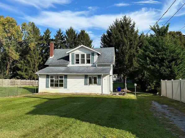 1314 Brandt Ave, New Cumberland, PA 17070