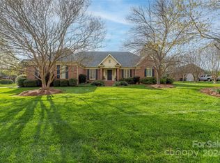 16513 Ranger Trl, Huntersville, NC 28078