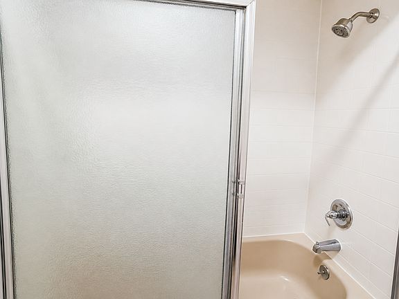 5th image of 54 Hillside Ave #1AA