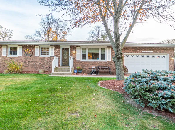 6799 Laurel Ave, Portage, IN 46368