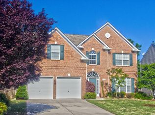 8927 Darcy Hopkins Dr, Charlotte, NC 28277