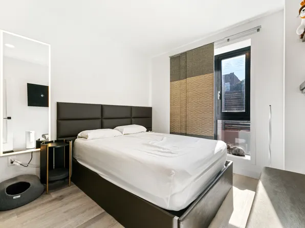 1238 63rd Street image 2 of 29