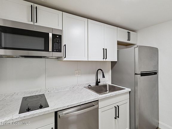 5th image of 55 Sea Park Blvd APT 313