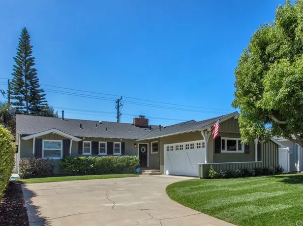 461 Cabrillo St, Costa Mesa, CA 92627