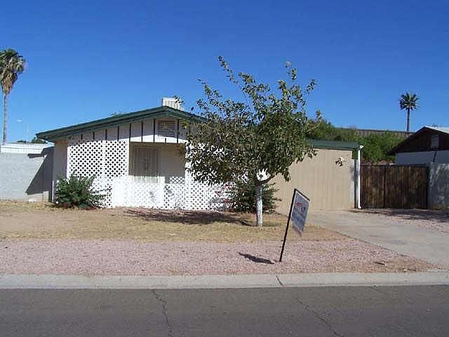 1st image of 7464 E Capri Ave