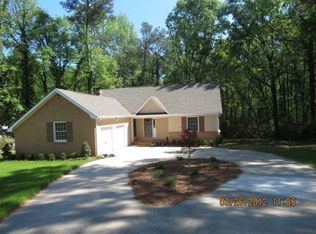 611 Fairmont Dr, Macon, GA 31210