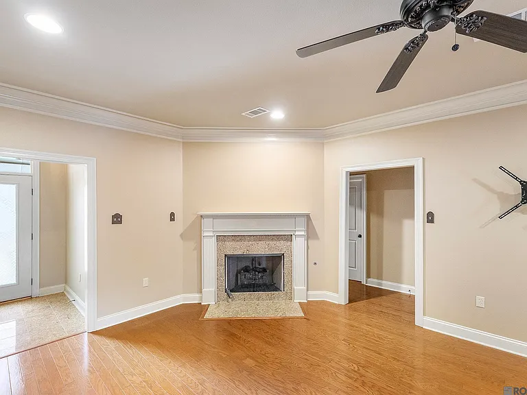 11110 Boardwalk Dr #41 — Photo 6