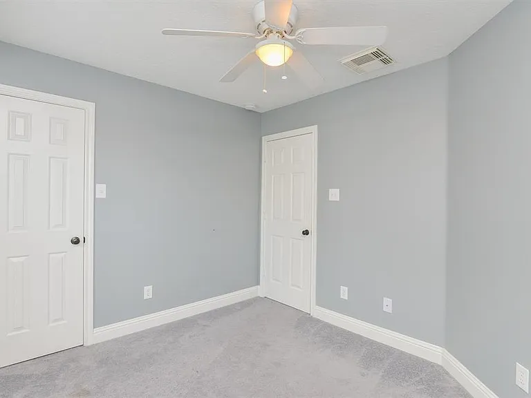 8755 Thistlemoor Ln — Photo 16