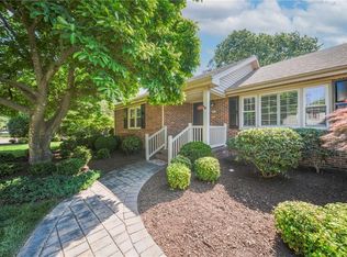 798 Sheraton Dr, Virginia Beach, VA 23452