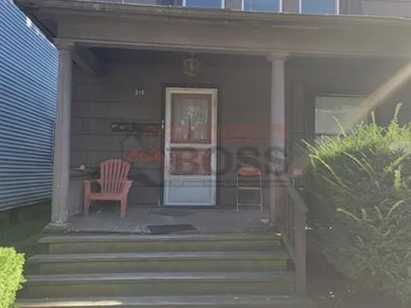 210 Noble St #1/2, La Porte, IN 46350