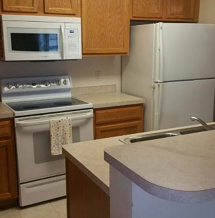 Eat in kitchen