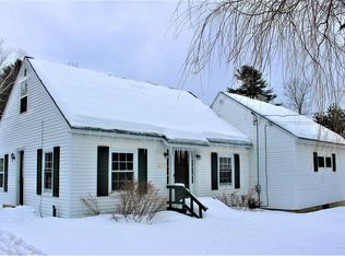 679 Kennebec Rd, Hampden, ME 04444