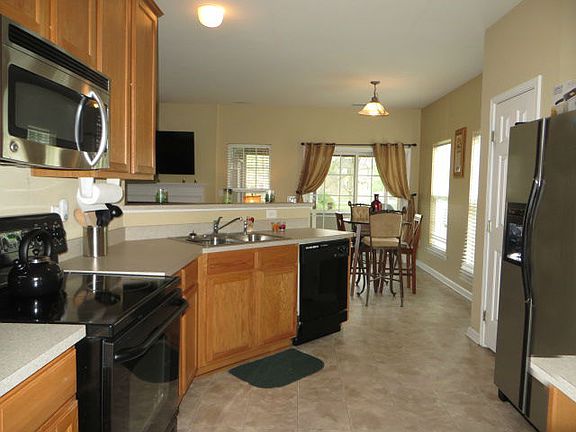 5th image of 13509 Sunny Glen Way