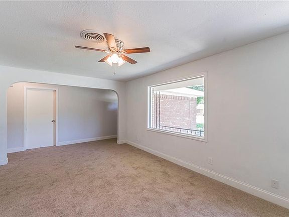 3rd image of 5905 Sandra Dr