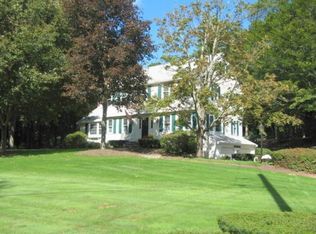 34 Ash Ln, Hanover, MA 02339