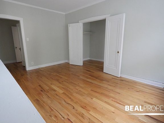 5th image of 511 W Melrose St #511201