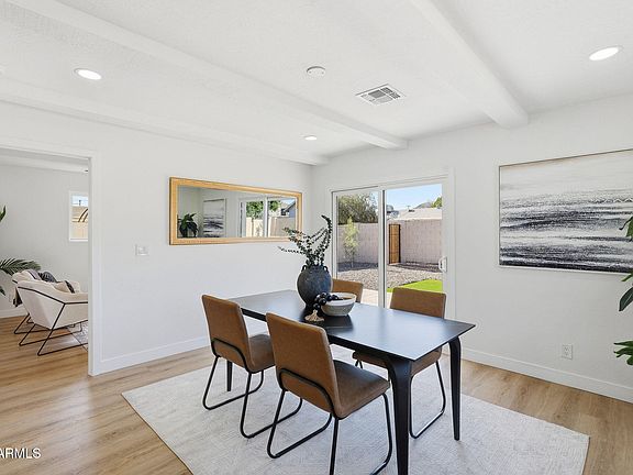 5th image of 1018 E RUTH Avenue